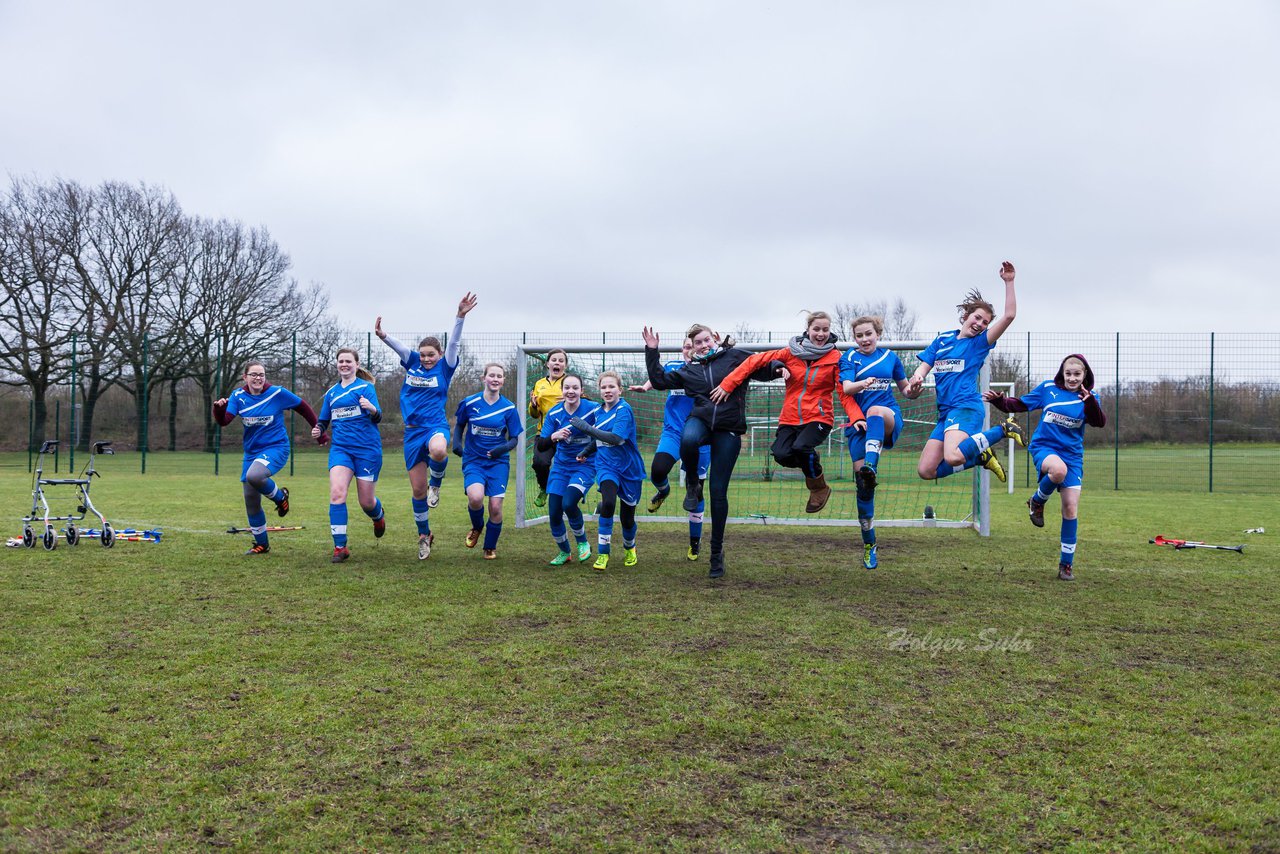 Bild 310 - C-Juniorinnen FSG-BraWie 08 - TuS Tensfeld : Ergebnis: 0:8